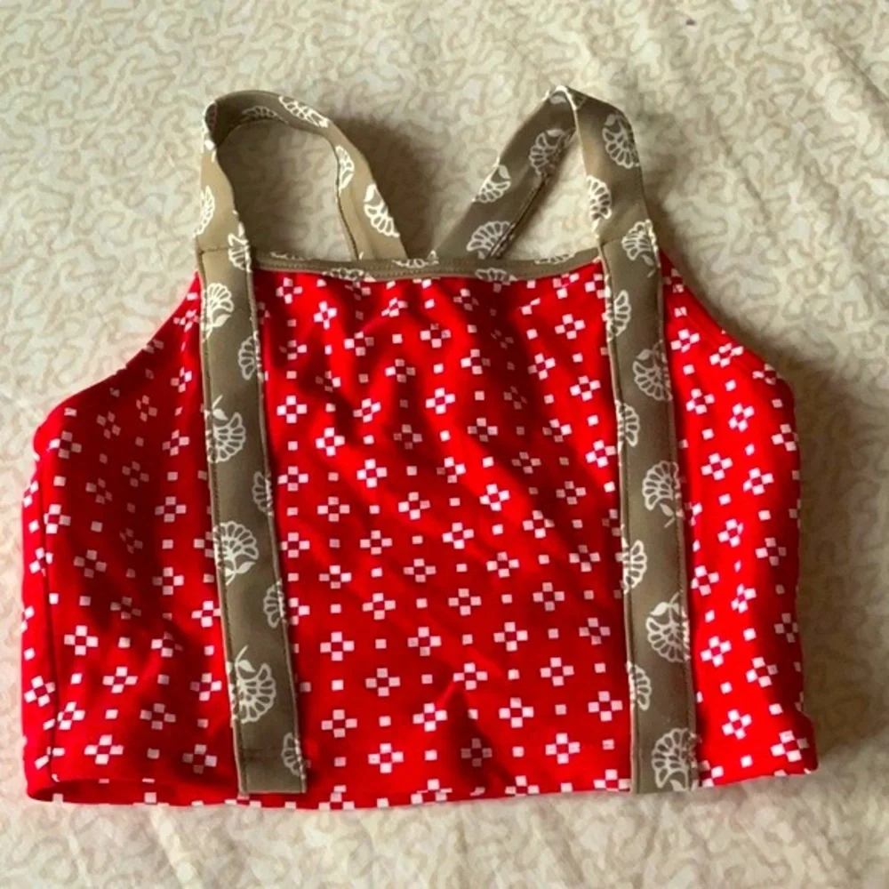 Hanna Andersson Red Floral Kids Bikini in size 110 cm/5